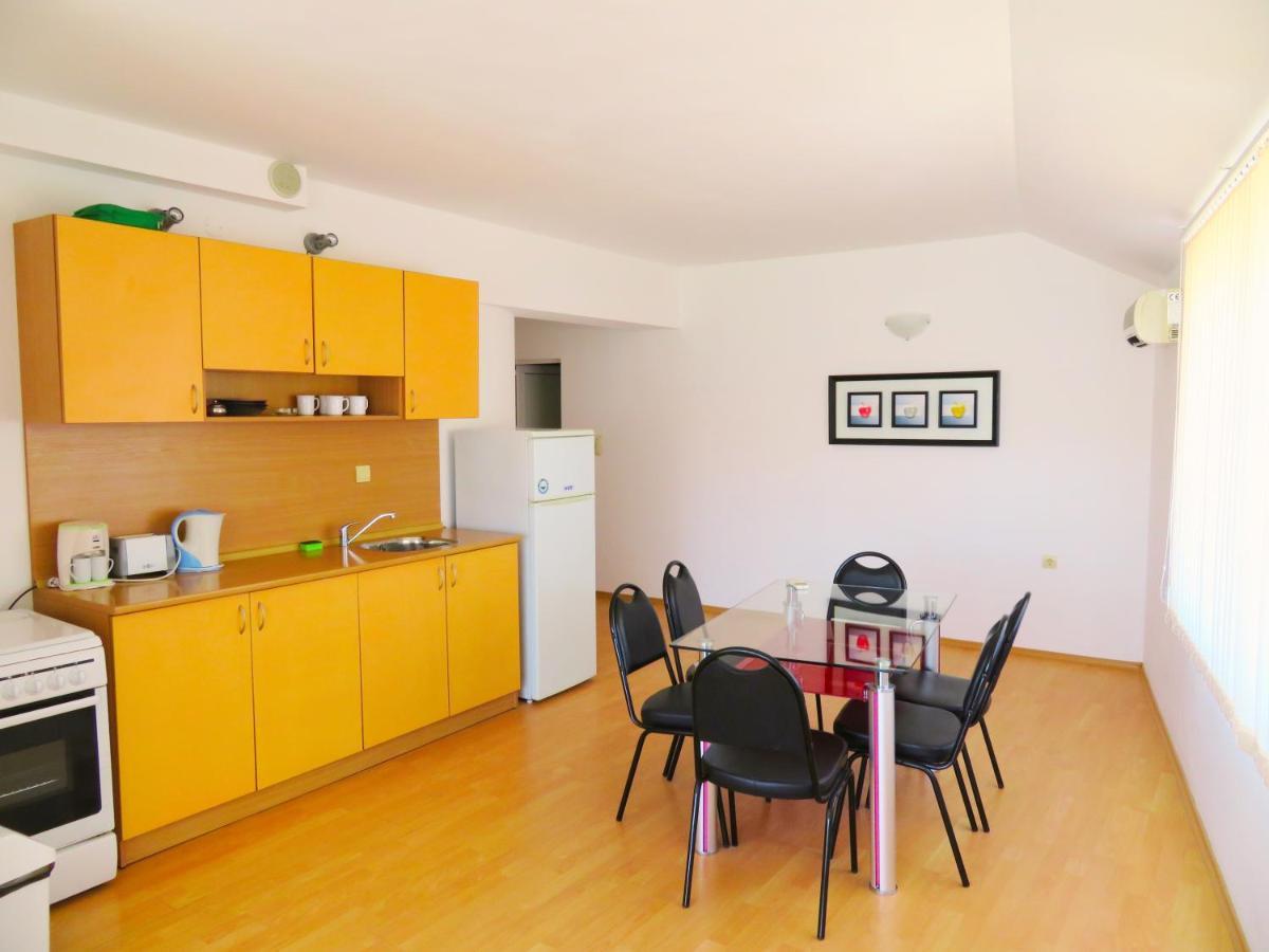 Апартамент Съни Хаус - Sunny House Apartment Bjala Exteriör bild